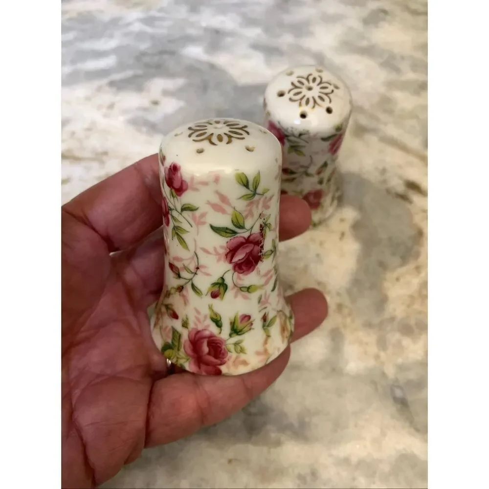 Lefton Roses Salt and Pepper Shakers #antique